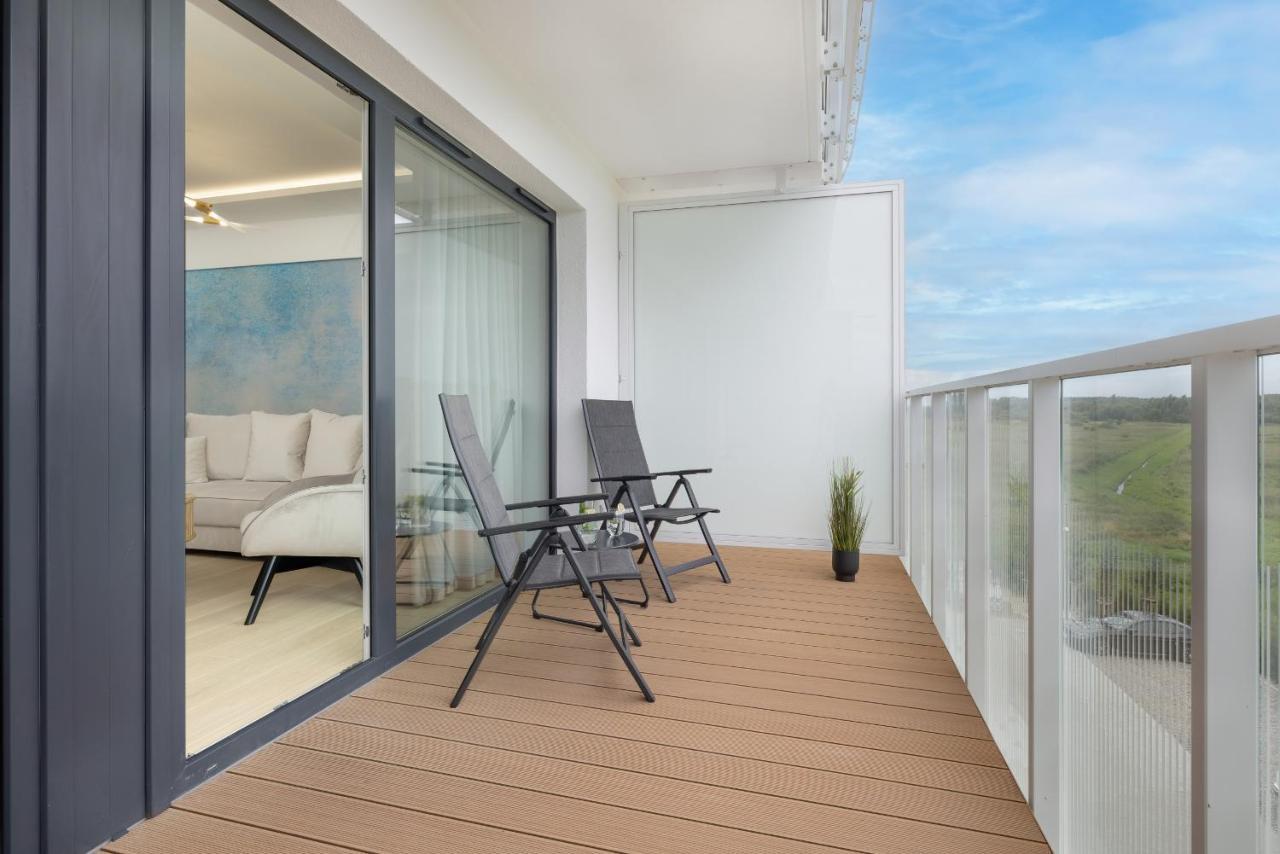 Polanki Aqua With Parking By Renters Prestige